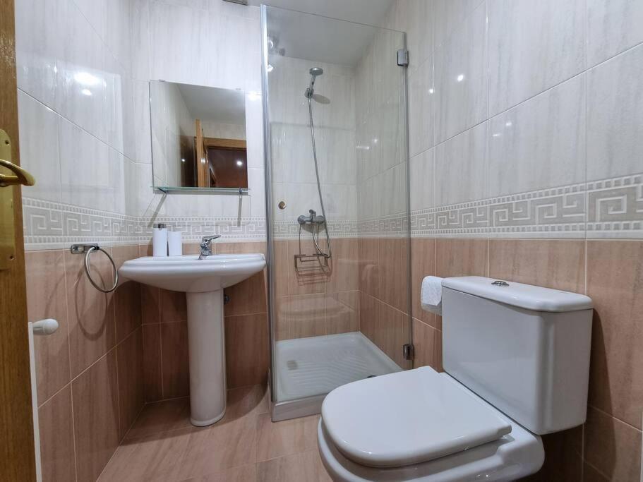 Апартаменты 24A01 Apartamento Cabrales Аренас-де-Кабралес Экстерьер фото